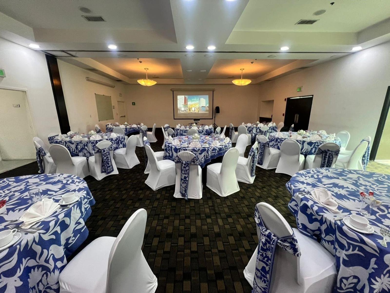 Fiesta Inn Cuautitlan Cuautitlán Izcalli Exteriör bild