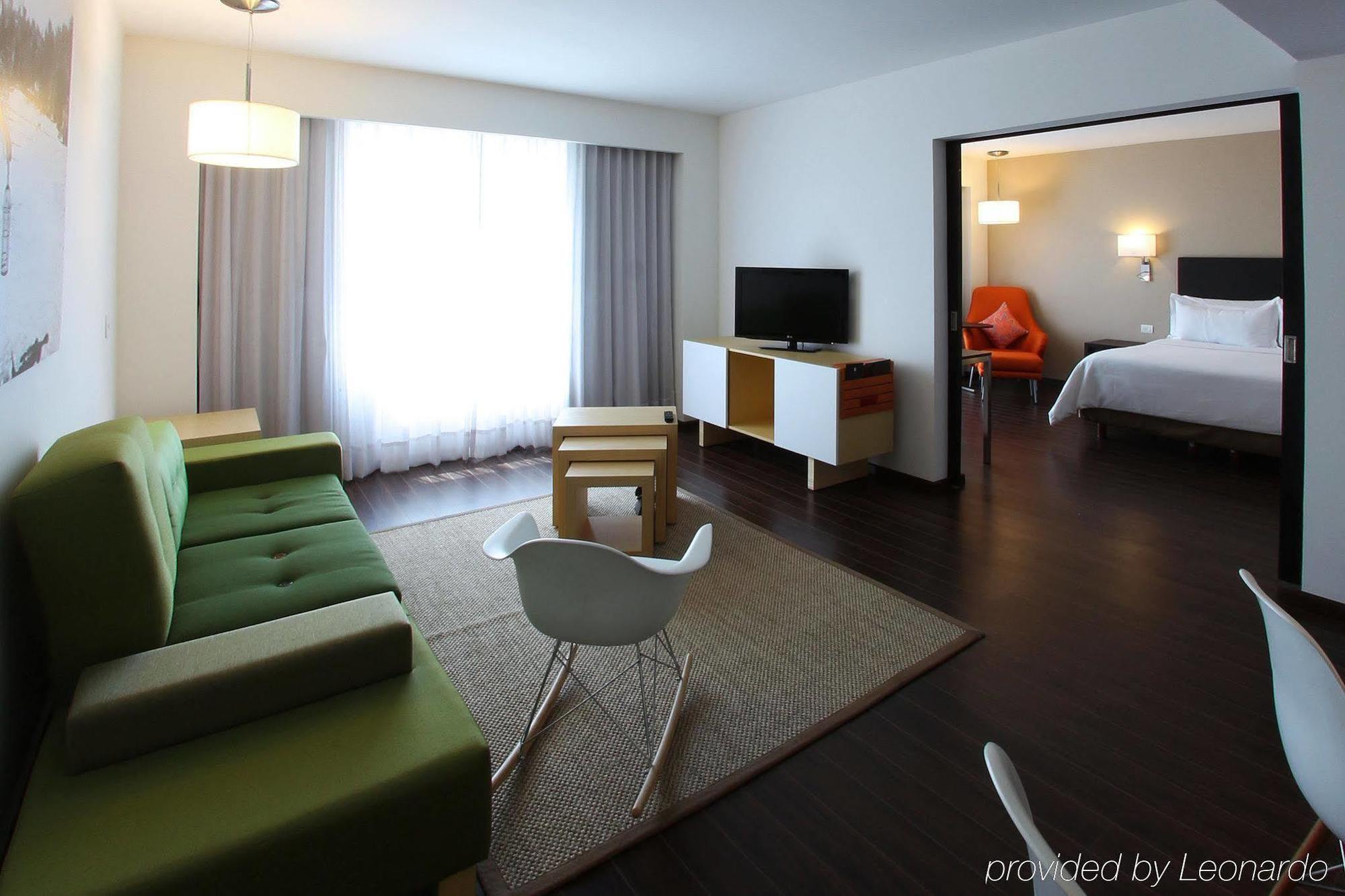 Fiesta Inn Cuautitlan Cuautitlán Izcalli Exteriör bild